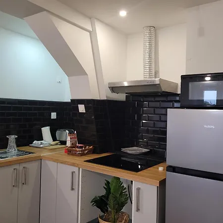 Apartment Coquet A 15mn De Paris Et 10 Mn De Stade De France, Wifi, Netflix,