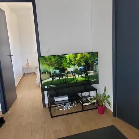 Lejlighed Coquet A 15mn De Paris Et 10 Mn De Stade De France, Wifi, Netflix, *