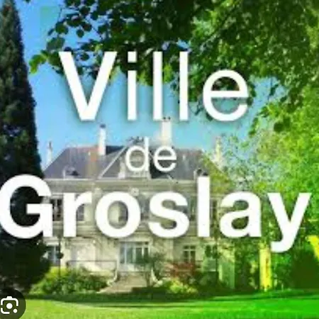 Coquet A 15mn De Paris Et 10 Mn De Stade De France, Wifi, Netflix, *