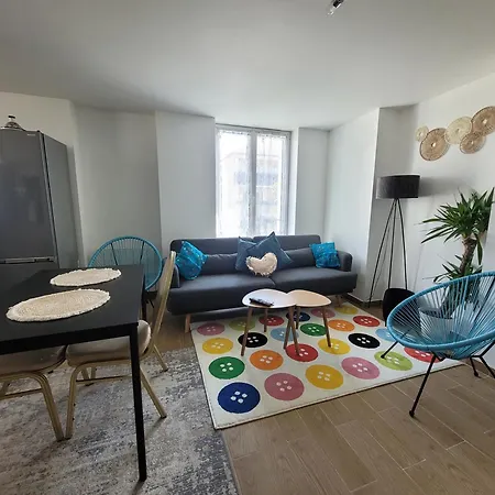 Coquet A 15mn De Paris Et 10 Mn De Stade De France, Wifi, Netflix, Lejlighed